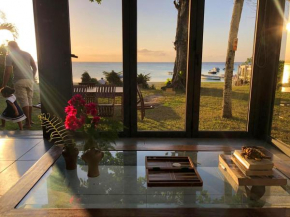 Charming house in Trou-aux-Biches with direct beach access